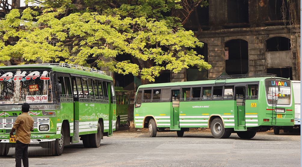 kerala private buses