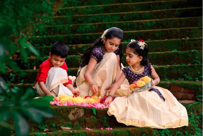 പൊന്നോണം വന്നെത്തി; അത്തം പിറന്നു, നാടൊട്ടുക്കും ഇനി ഉൽസവാന്തരീക്ഷം!